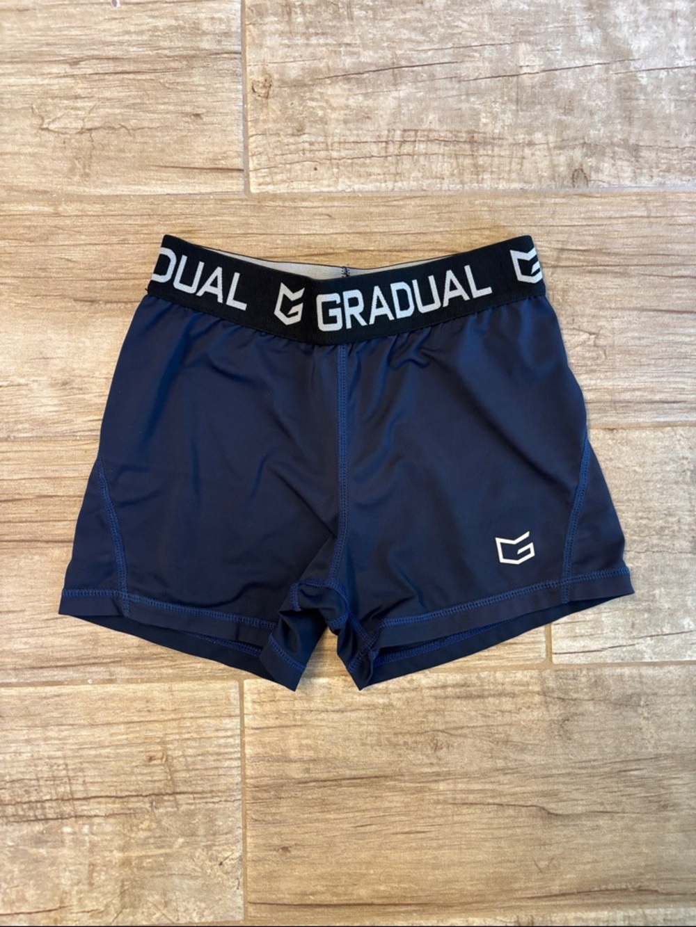 Gradual Performance Compression Shorts - Olive & Navy - Picture 4 of 5
